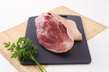 Jarret de porc cuit 1/2 sel avec os